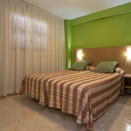 Aparthotel California