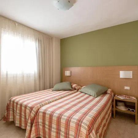 Aparthotel California