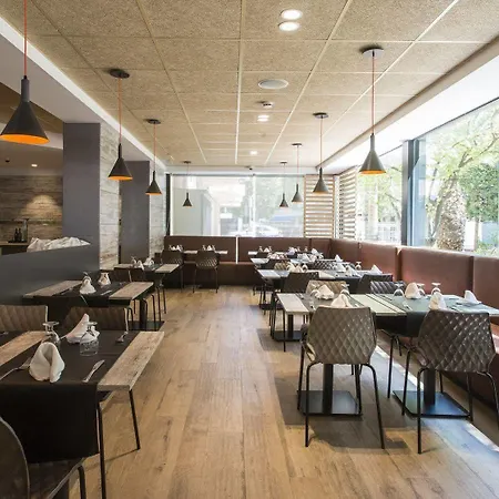California Σαλού